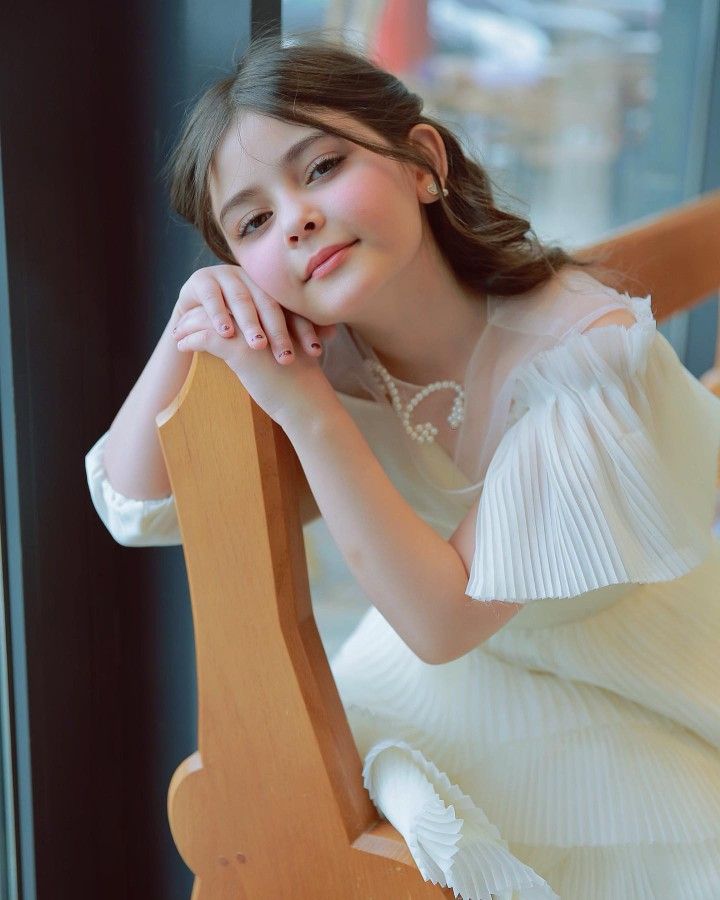 گروه چت واتساپ دخترونه